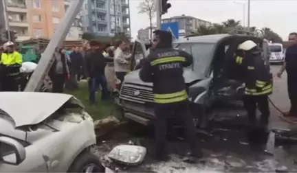 Samsun'da Trafik Kazası: 3 Yaralı