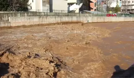 Erzurum Oltu Çayı'nın Debisi 5 Kat Arttı