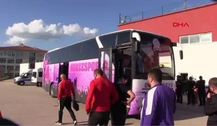 Tokat Küme Düşen Takımın Otobüsü, Futbolcuları Statta Bırakıp Gitti