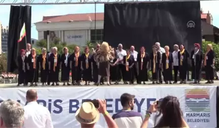 10. Uluslararası Marmaris Halk Dansları Festivali Başladı