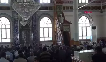 Afyonkarahisar Cami İmamı Görev Yaptığı İlçeye Koyun Çiftliği Kurdu