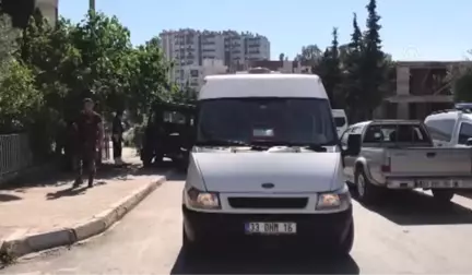 Meslektaşının öldürdüğü kadın polis defnedildi