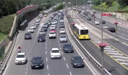 İSTANBUL- TÜKETİCİ BAŞVURU MERKEZİ ONURSAL BAŞKANI AĞAOĞLU'NDAN KÖPRÜ GEÇİŞ CEZALARI AFFI AÇIKLAMASI