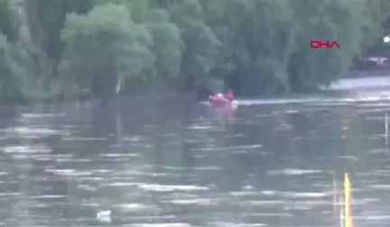 DİYARBAKIR Dicle Nehri'nde iki ayrı olayda can pazarı yaşandı: 7 çocuk kurtarıldı, 1 kişi kayıp