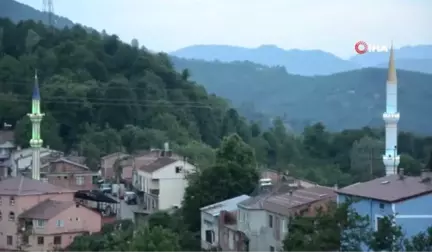 Karadeniz'de ilginç yol: Bir mahallede iki şehir