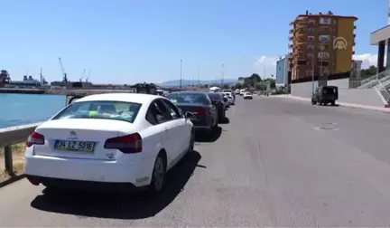 Tekirdağ Limanı'nda araç kuyruğu