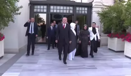 Cumhurbaşkanı Erdoğan, Mesut Özil ile Amine Gülşe çiftinin nikah şahidi oldu (1)