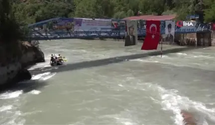 Dünya Rafting Şampiyonası heyecanı antrenmanla başladıDünya Rafting Federasyonu Başkanı Danilo...