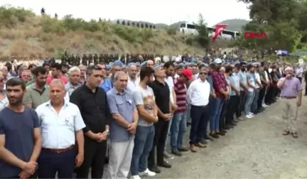 Hatay, şehidini toprağa verdi - Aktüel