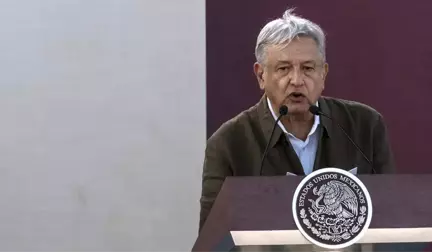 Meksika lideri Obrador başkanlık uçağının satışından gelecek parayı kaçak göçü engellemek için...