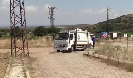 Gökçeada'nın köylerinde çöplerin toplanmadığı iddiası