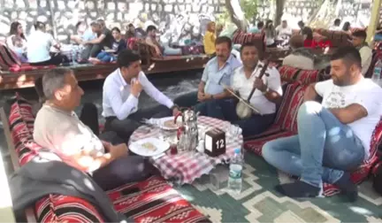 Mardin'in Bagok Dağı'na piknikçi akını