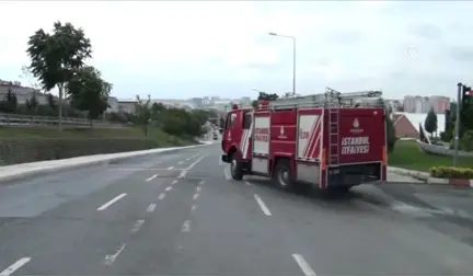 Yavru kediyi kurtaran işçi ödüllendirildi