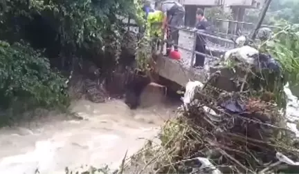 Zonguldak'ta sağanak - Mahsur kalanlara ulaşıldı