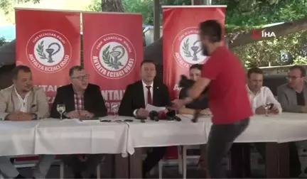 Eczacılardan aktarlarda satılan bitkisel ürün uyarısı