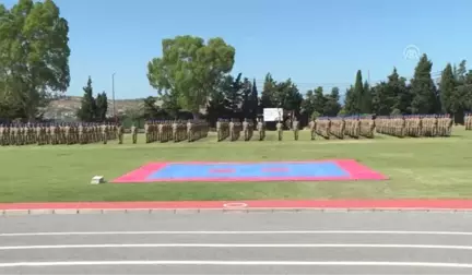 Kadın subay adayı komando kursunun birincisi oldu