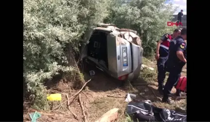 KAYSERİ MEZUNİYET DÖNÜŞÜ KAZA 4 ÖLÜ, 1 YARALI