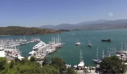 Kazak milyarderin mega yatı Fethiye'de