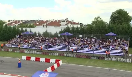 Red Bull Car Park Drift'in şampiyonu Fahimreza Keykhosravi oldu