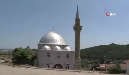 'Hatıra olsun' diye minareyi adaya taşıdılar