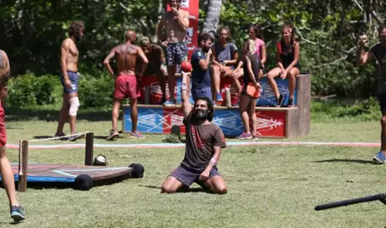 Survivor'da Çılgın Sedat'ın Başını Kadınlar Hakkında Söylediği Sözler Yaktı