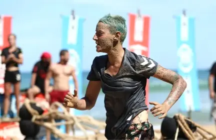 Berna Öztürk'ün Survivor'daki Halinden Eser Kalmadı