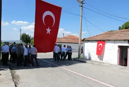 Ailesi Bayramda Ziyaretine Gidecekti, Şehit Haberi Babaevine Geldi