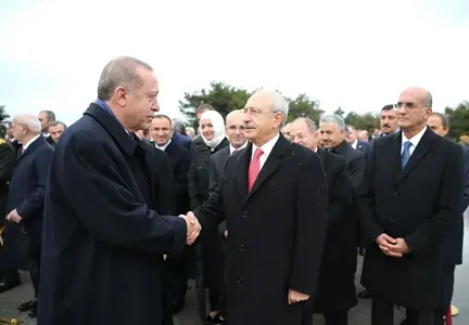 Erdoğan ve Kılıçdaroğlu'nu Cumhuriyet Bir Araya Getirdi