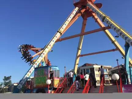 İstanbullular Bayramda Lunaparklara Koştu