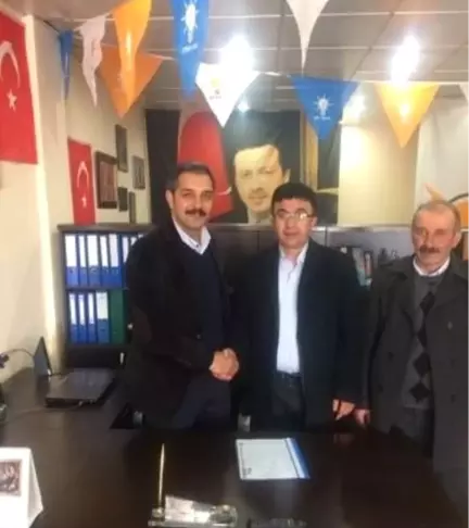 Referandumda 'Evet' Demek İçin Partisinden İstifa Etti