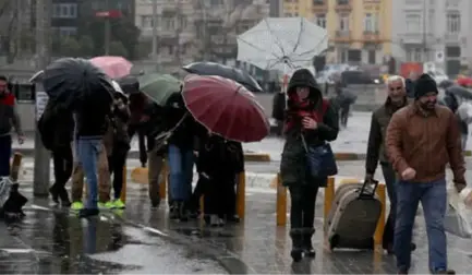 Kışlıkları Kaldırmayın! Pazartesi Gününden İtibaren Soğuk Hava Geri Dönüyor