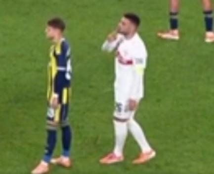 Milyonlar bu görüntüyü konuşuyor! İsmail Yüksek'ten Deniz Undav'ı susturan cevap