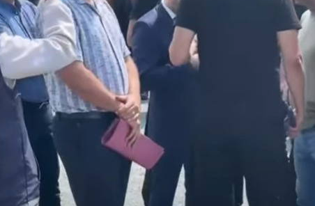 CHP il binası önünde gerginlik! Tansiyon bir anda yükseldi