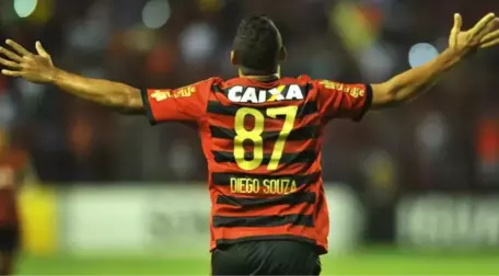 Fenerbahçe'ye 10 Numara İçin Sport Recife'den Diego Souza Önerildi