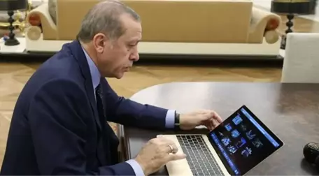 Cumhurbaşkanı Erdoğan 'Yılın Fotoğrafları' Oylamasına Katıldı