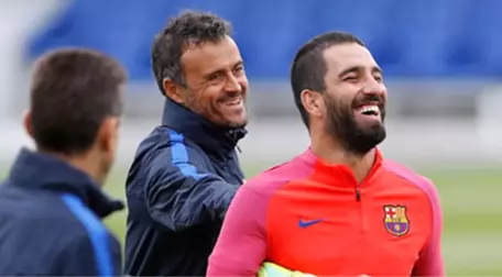 Luis Enrique: Aleix Vidal ve Arda'nın Performanslarından Memnunum