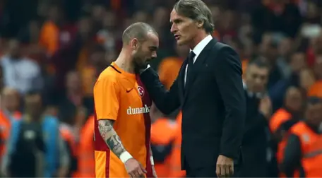 Galatasaray'da Sneijder, Riekerink Gönderildiği İçin Mutsuz