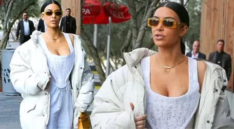 Kim Kardashian'ın Göğüsleri Sokak Ortasında Açıldı