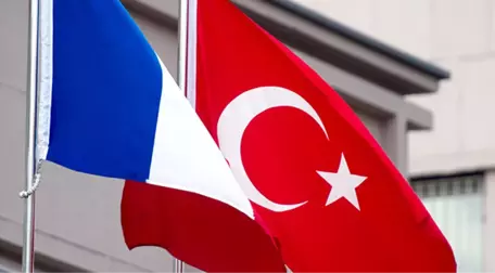 Fransa, Türkiye ve Hollanda'yı Soğukkanlılığa Davet Etti