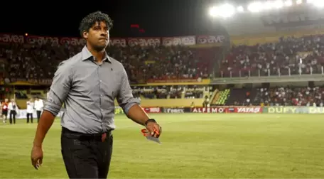 Eski Galatasaray Hocası Rijkaard: Gerçek Bir Teknik Adam Değilim