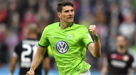 Mario Gomez'in 7 Dakikada 3 Gol Attığı Maçta Wolfsburg Beraberliği Kurtardı