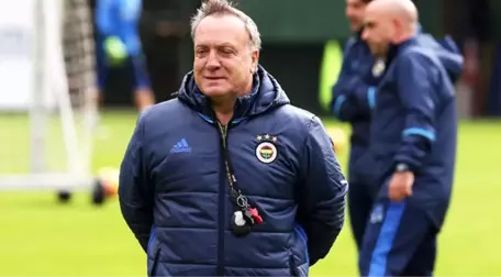 Advocaat, İdmanlarda Beğendiği Stoch'u İlk 11'e Almaya Hazırlanıyor