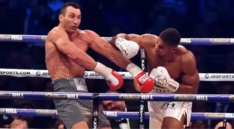 Dünya Ağır Sıklet Boks Maçında Joshua, Klitschko'yu Nakavt Etti