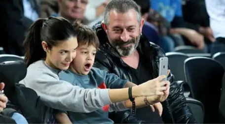 Ünlü Komedyen Cem Yılmaz'ın Oğluna Yolladığı Videolu Mesaj Herkesi Gülümsetti