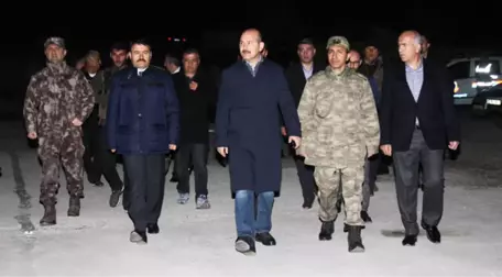 Bakan Soylu, Mehmetçik ile Tendürek'te Sahur Yaptı