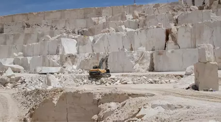 Türkiye Dünya Doğal Taş Üretiminin Yüzde 40'ını Karşılıyor