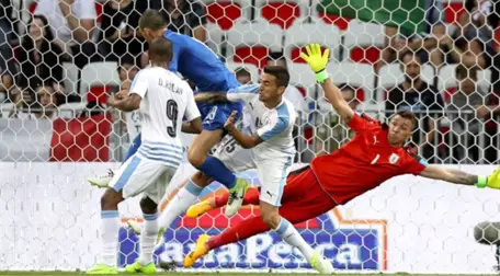 Musleralı Uruguay, Hazırlık Maçında İtalya'ya 3-0 Mağlup Oldu