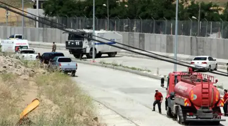 Kozluk'taki Saldırıda Kullanılan Aracın Şoförü Elleri Bağlı Olarak Bulundu