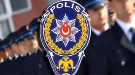 FETÖ'cü Polis İtiraf Etti: KPSS Sorularını Kur'an'a El Bastırıp Projeksiyonla Defalarca İzlettirdiler