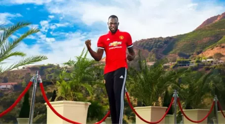 ManU'nun Yeni Transferi Lukaku, Forma Numarası İçin Zlatan'dan İzin İstedi